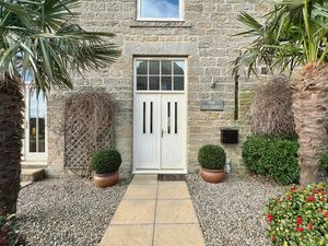 Photo 24- click for photo gallery